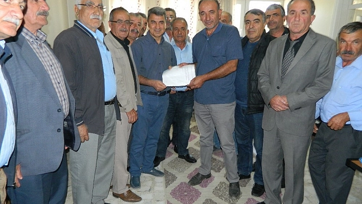 Doğanşehir'de CHP'den ilk müracaat yapıldı 