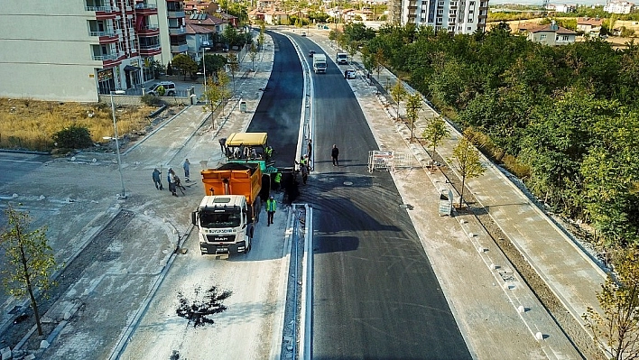 Göztepe caddesi asfaltlandı 
