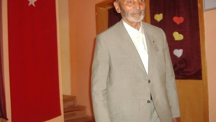 Eğitimci Mehmet Ali Cengiz toprağa verildi 