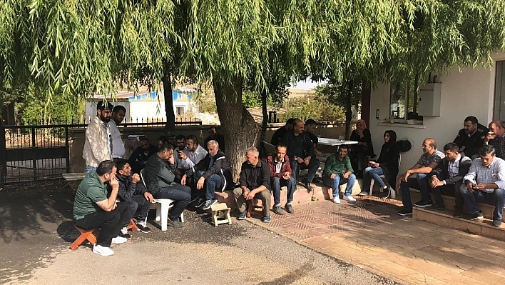 Elazığspor'da personel iş bıraktı 