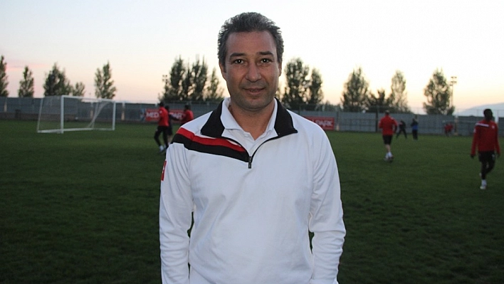 Orhan Kaynak: 'Birçok kulüp gibi bizim de durumumuz sıkıntılı'