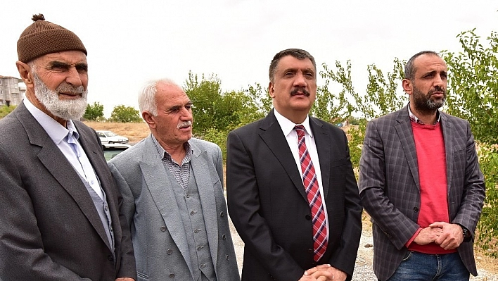 Hatunsuyu Mahallesi'nde 70 kilometrelik asfalt yol yapıldı 