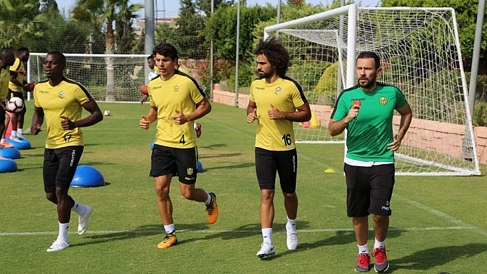 E.Y. Malatyaspor'da Ertaç ve Erkan takımla çalışmaya başladı 
