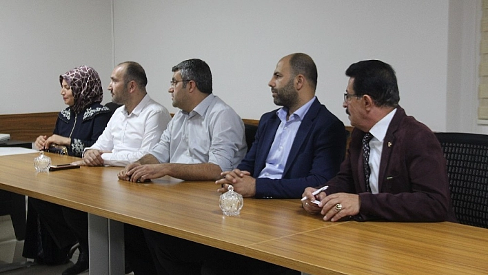 Elazığ'da STK'lardan sağlıkta şiddete tepki 