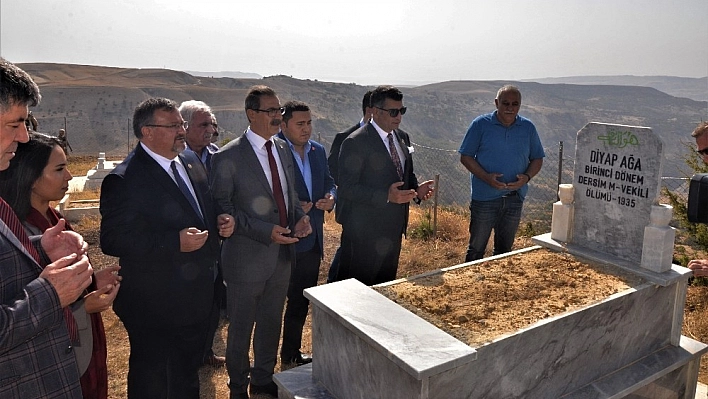 CHP'li Erol, Diyap Ağa'nın kabrini ziyaret etti