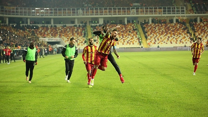Kaptan Adem Büyük'ün galibiyet sevinci 
