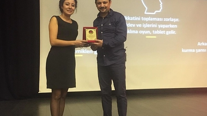 TED Kolejinde teknoloji ve zararları konulu seminer 