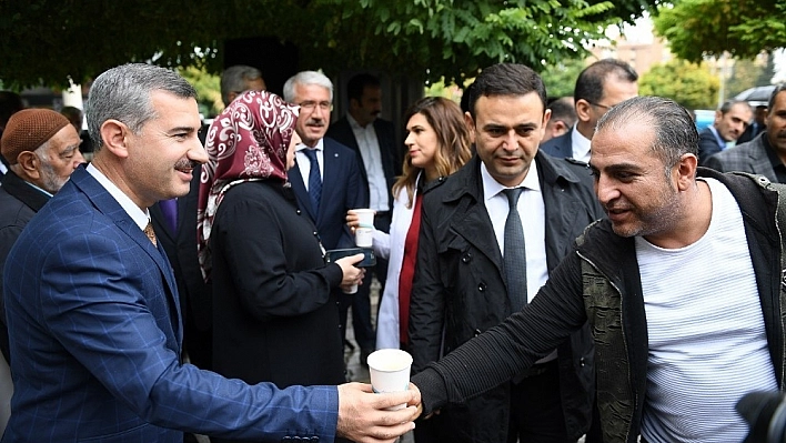 Yeşilyurt'ta sıcak çorba ikramlarıyla gönüller ısınıyor 