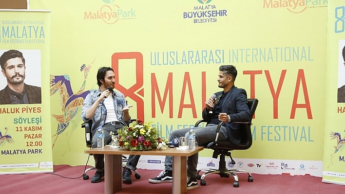 Haluk Piyes 'Minder Söyleşileri'nin konuğu oldu 