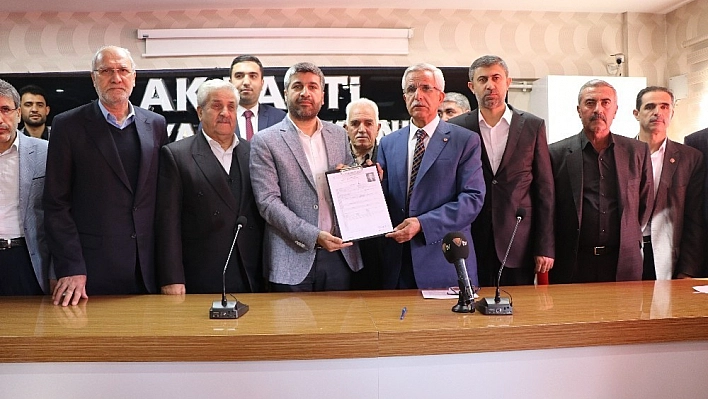 Mahmut Polat, Yeşilyurt için aday adaylığını açıkladı 