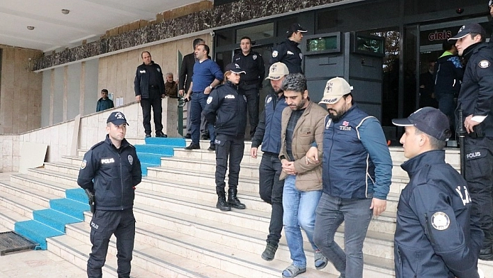 Bomba yüklü araçla ilgili tutuklananların sayısı 7'ye yükseldi 