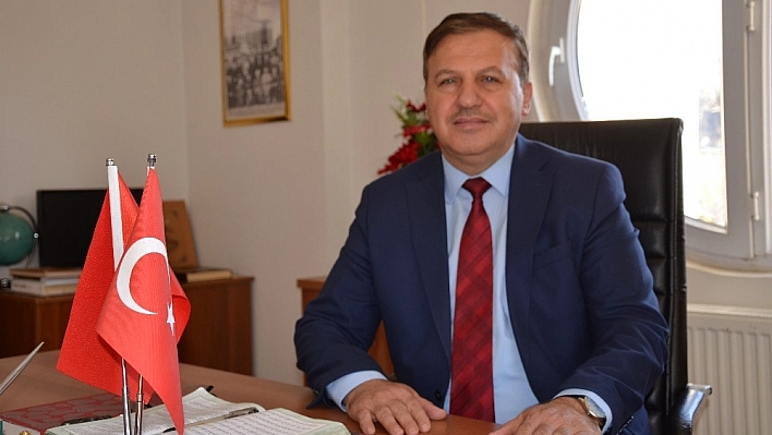 Darende Halk Eğitim Merkezi fabrika gibi çalışıyor 