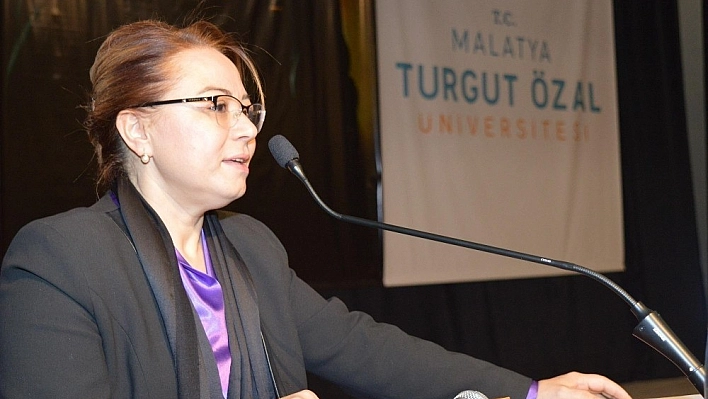 Sinemanın emektarları öğrencilerle buluştu 