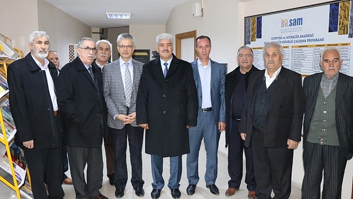 Aday adayı Ekinci tempoyu artırdı 