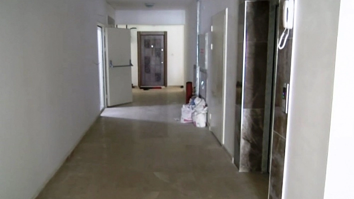 48 daireli apartmanın sakinleri elektrik firması mağduru oldu 