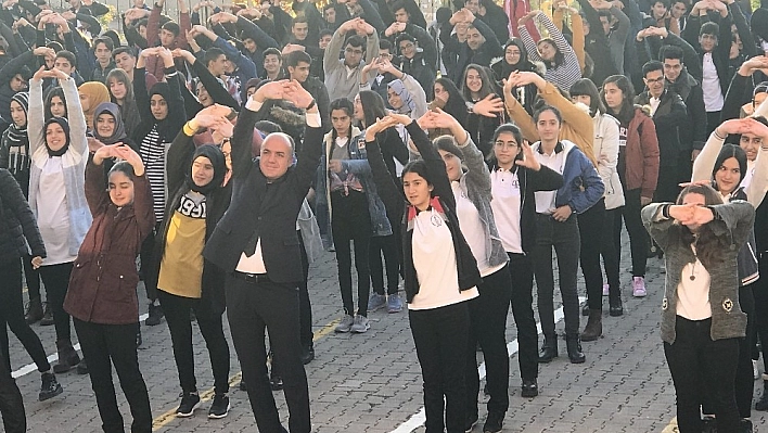 Öğrencilere 'Fiziksel Aktivite 'etkinliği 