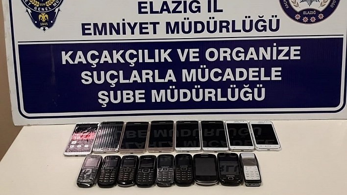 Elazığ'da 17 adet kaçak telefon ele geçirildi 