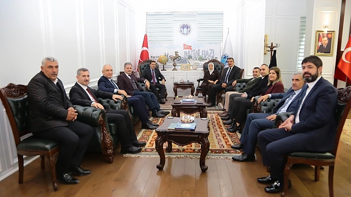 AK Parti heyetinden Gürkan'a ziyaret 