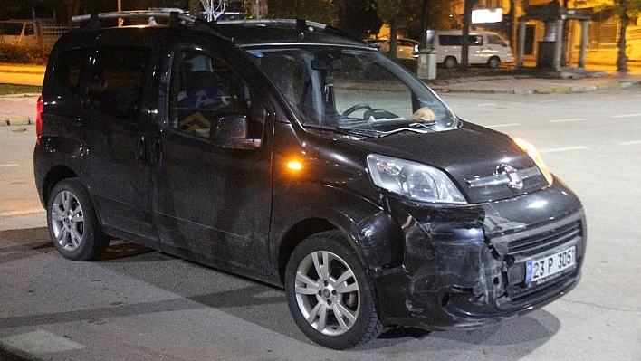 Elazığ'da trafik kazası: 3 yaralı 
