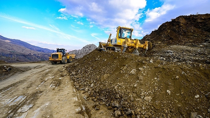 Malatya'da 5 mahallenin ulaşım sorunu çözüldü 