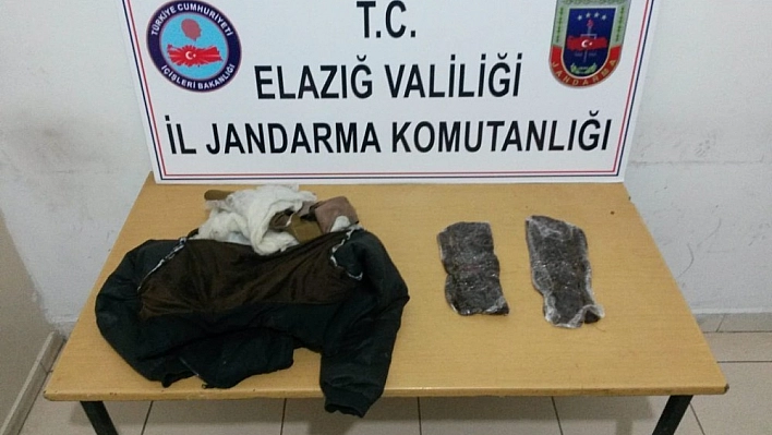 Mont astarında 2 kilo esrar ele geçirildi 