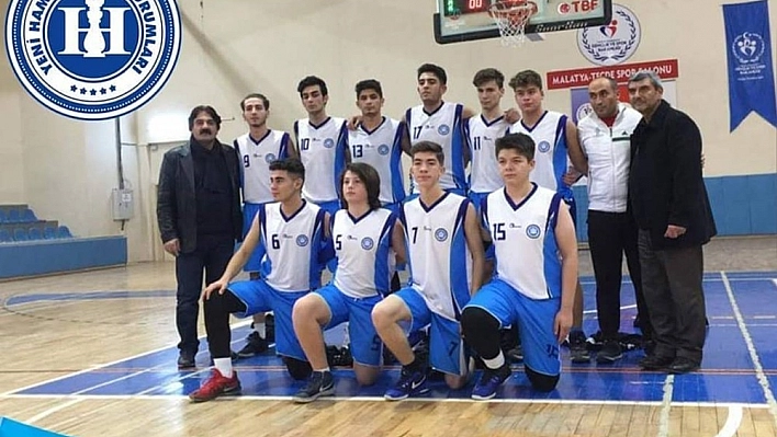 Özel Yeni Hamle Koleji'nin basketbol başarısı 
