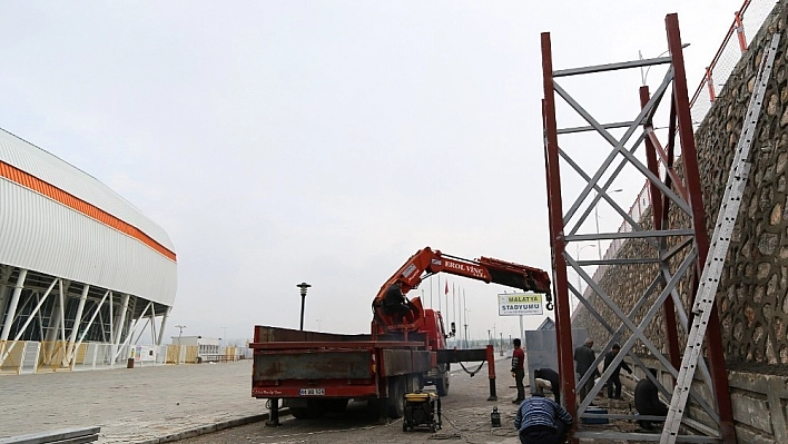 Yeni Malatya Stadı'nda merdiven sayısı artıyor 