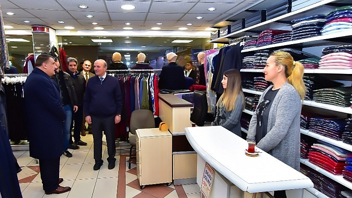 Başkan Gürkan, İnönü Kapalı Çarşı esnafı ile bir araya geldi 