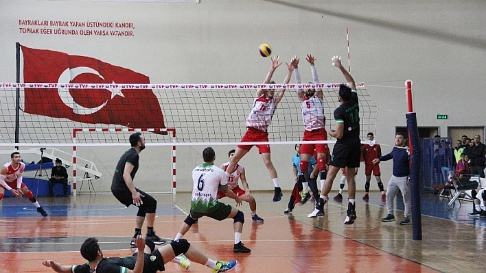 TVF Erkekler 1. Lig: Solhanspor: 3 - Bulancak Bld. Beton Spor: 1 