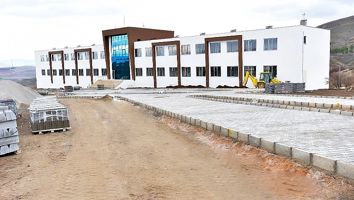 Gürkan İspendere İçmelerinde incelemelerde bulundu 