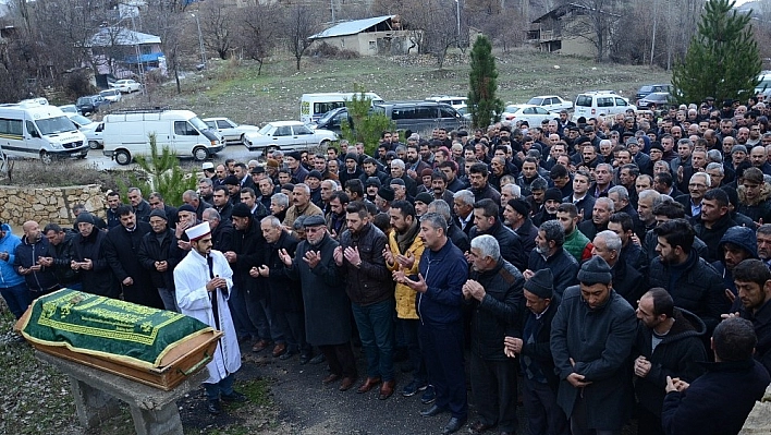Eski Belediye Başkanı yaşamını yitirdi 