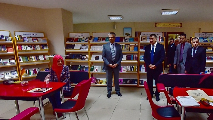 Gürkan, BİLSAM yöneticileri ile istişarede bulundu 