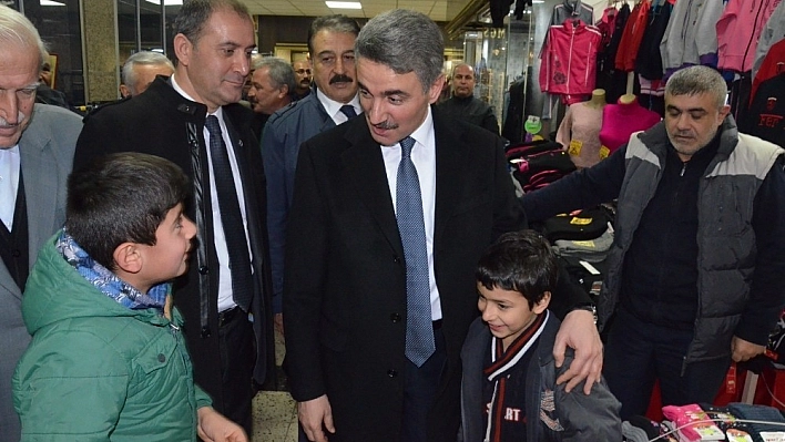 Vali Aydın Baruş'tan esnaf ziyaretleri 