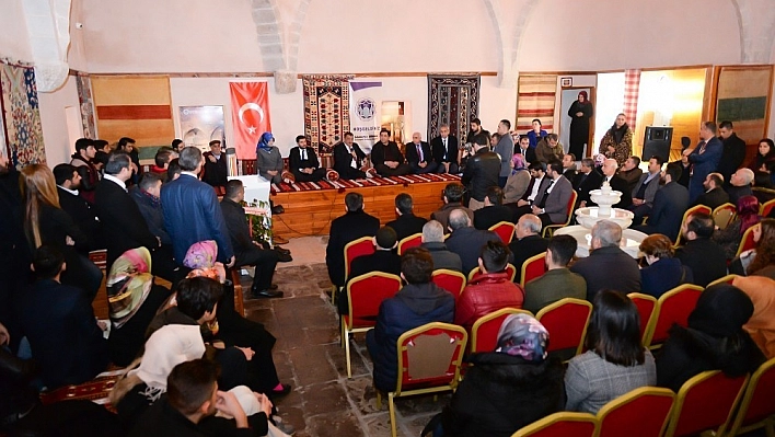 Başkan Gürkan, 'Minder Sohbetleri' programına konuk oldu 