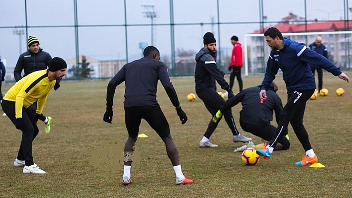 E. Yeni Malatyaspor, Bursaspor maçına İstanbul'da hazırlanıyor 