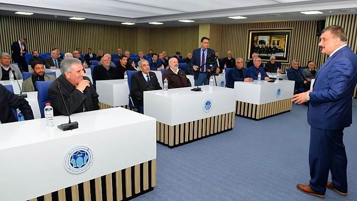 Başkan Gürkan, muhtarlarla biraraya geldi 