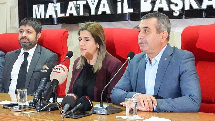 AK Parti'de ilçe adaylarının açıklanması 