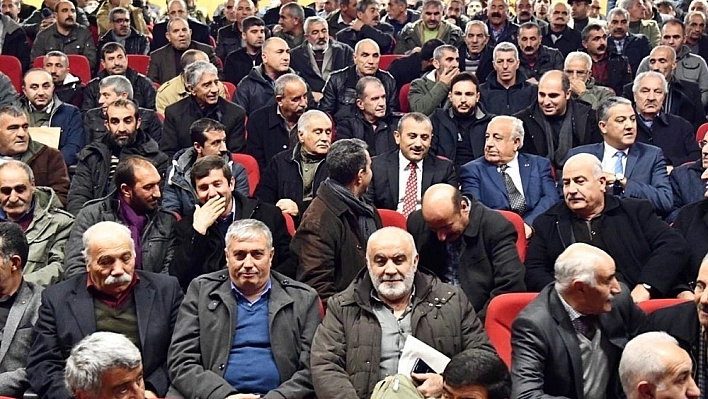 Vali Sonel, muhtarlarla bir araya geldi 