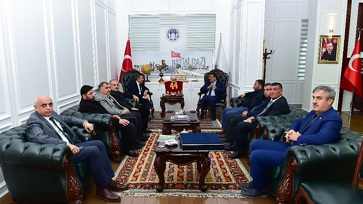 Başkanlar Şire Pazarını görüştü 