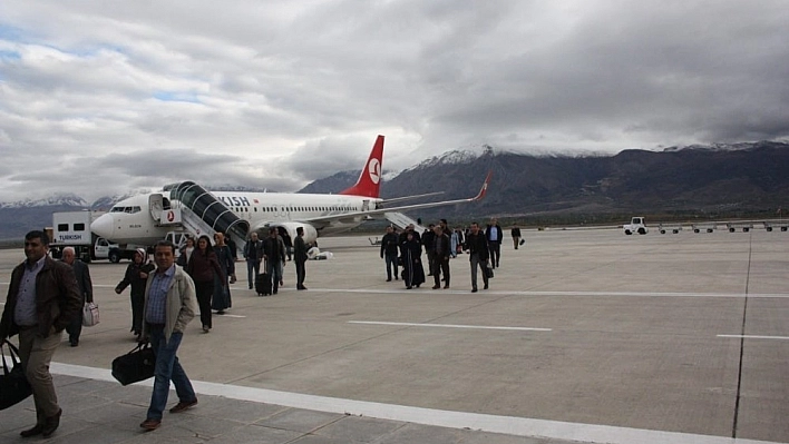 Malatya'dan bir yılda 872 bin kişi uçtu 