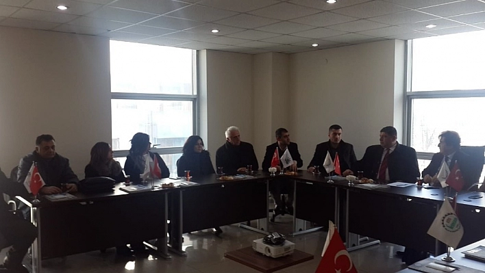 İYİ Partili Parlak'tan MASİAD'a ziyaret 