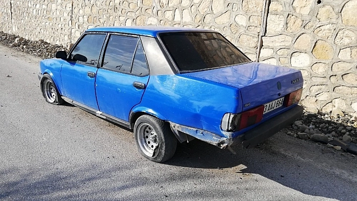 Palu'da taşlar yerinden oynadı