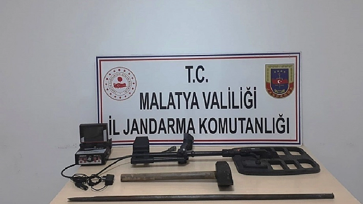 Sit alanında kaçak kazıya suçüstü: 14 gözaltı 