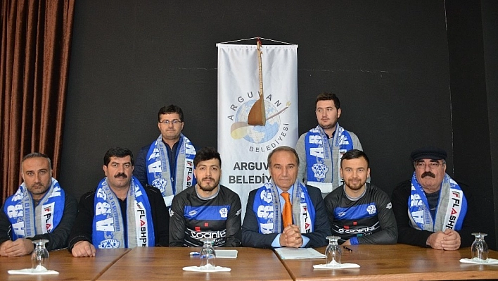 Arguvan Belediyespor'da 2 yeni transfer 