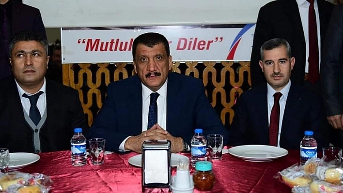 Hemşehri dernekleri adaylarla buluştu 