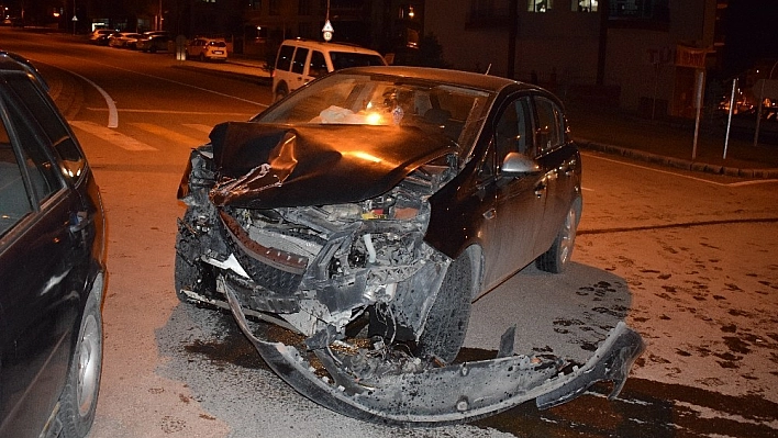 Malatya'da trafik kazası: 2 yaralı 