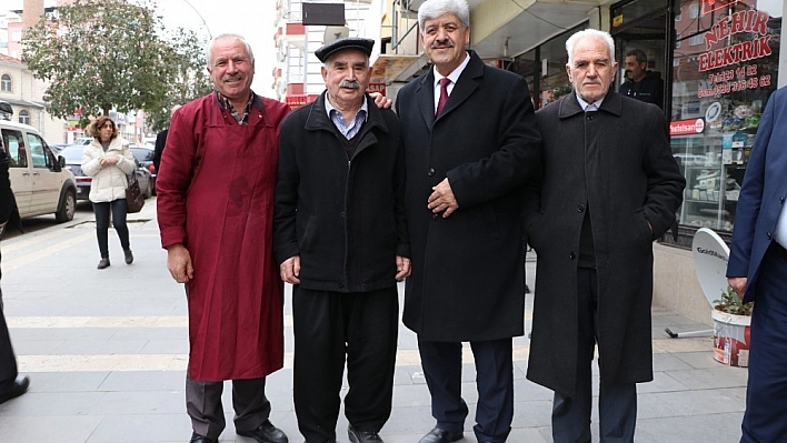 Ekinci seçim çalışmalarını sürdürüyor 
