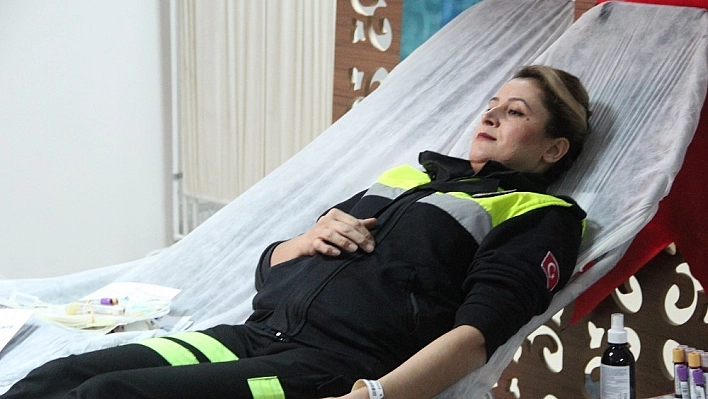 Kızılay'ın kan bağış çağrısına emniyetten destek 