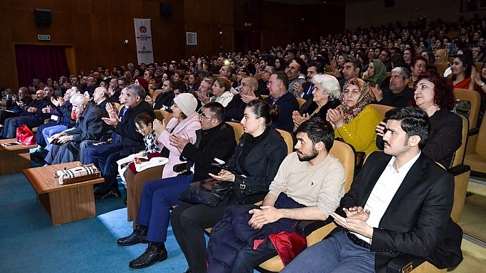 Büyükşehir'den solistler geçidi 