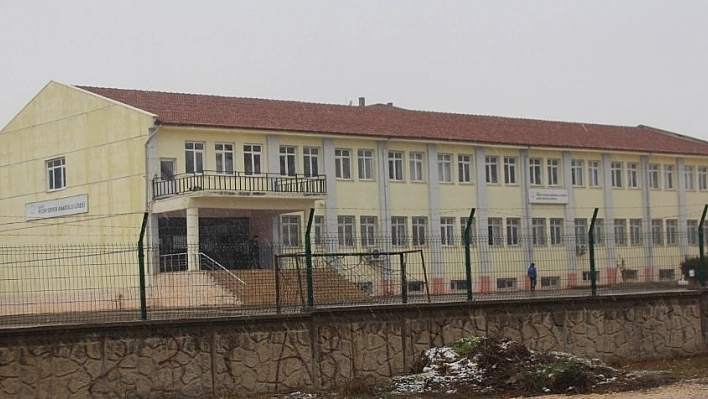 Öğretmenlerden darp olayına protesto